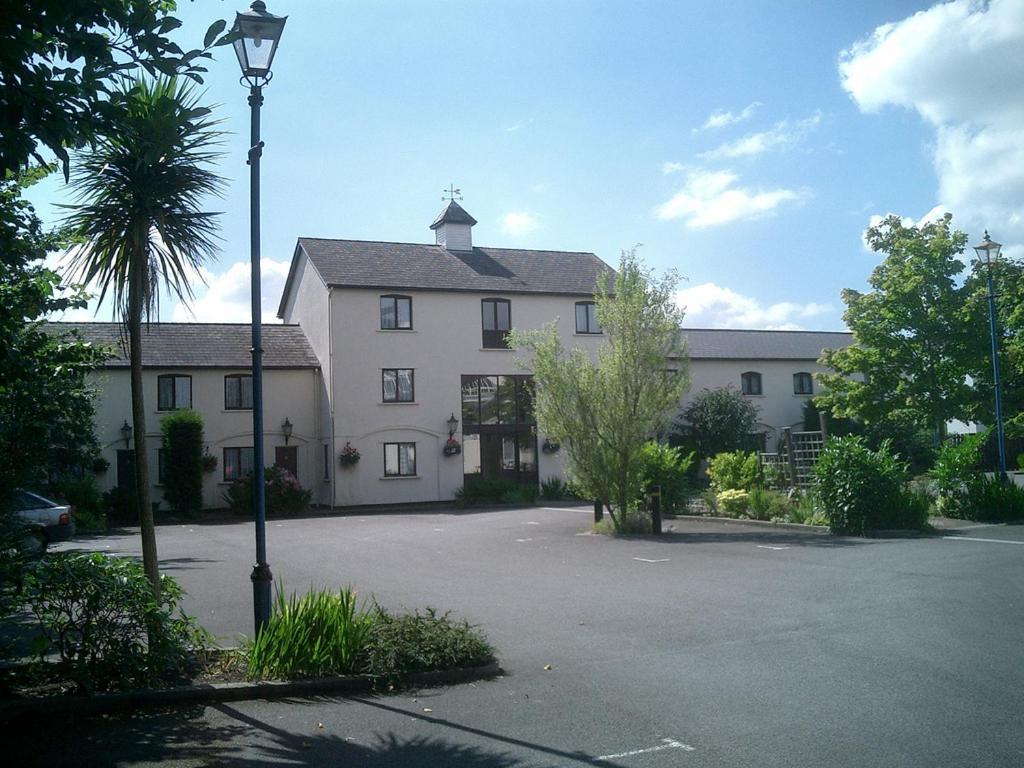 Church Guesthouse Cardiff Luaran gambar
