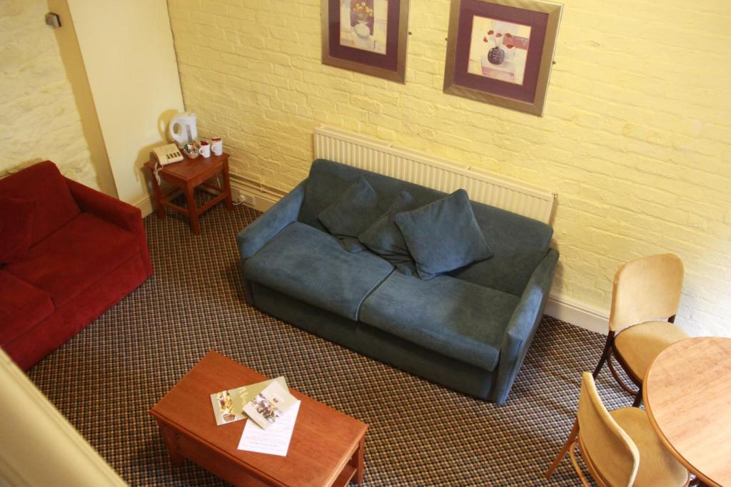 Church Guesthouse Cardiff Bilik gambar