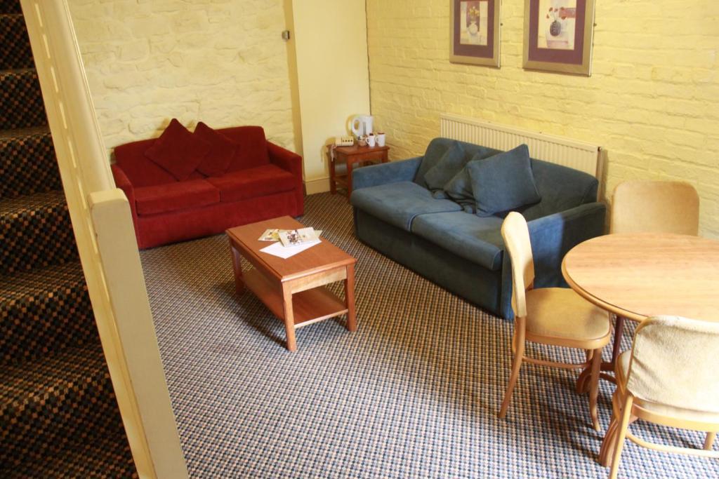 Church Guesthouse Cardiff Bilik gambar