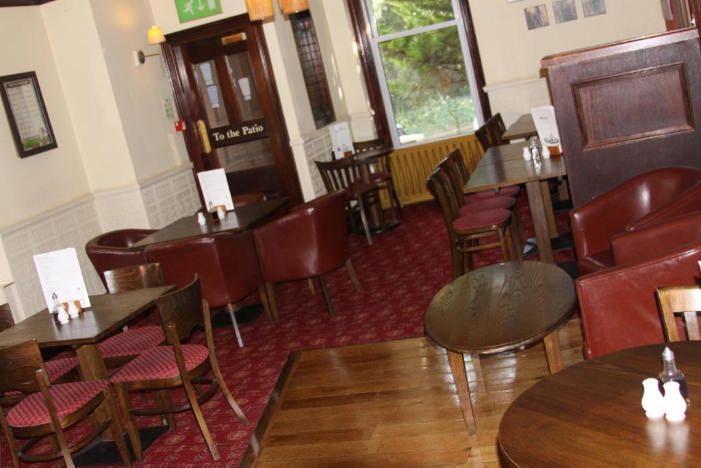Church Guesthouse Cardiff Luaran gambar