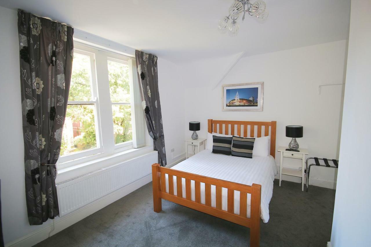 Church Guesthouse Cardiff Luaran gambar