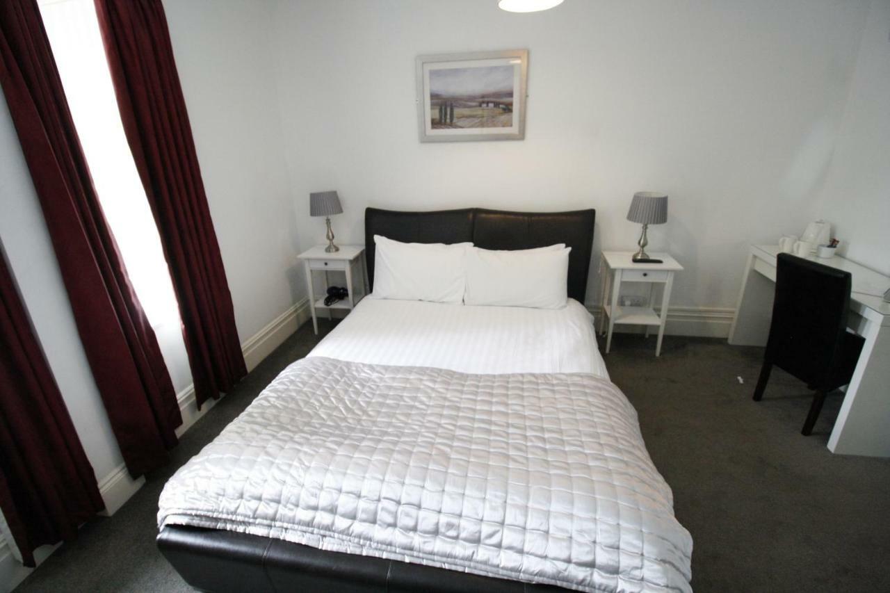 Church Guesthouse Cardiff Luaran gambar