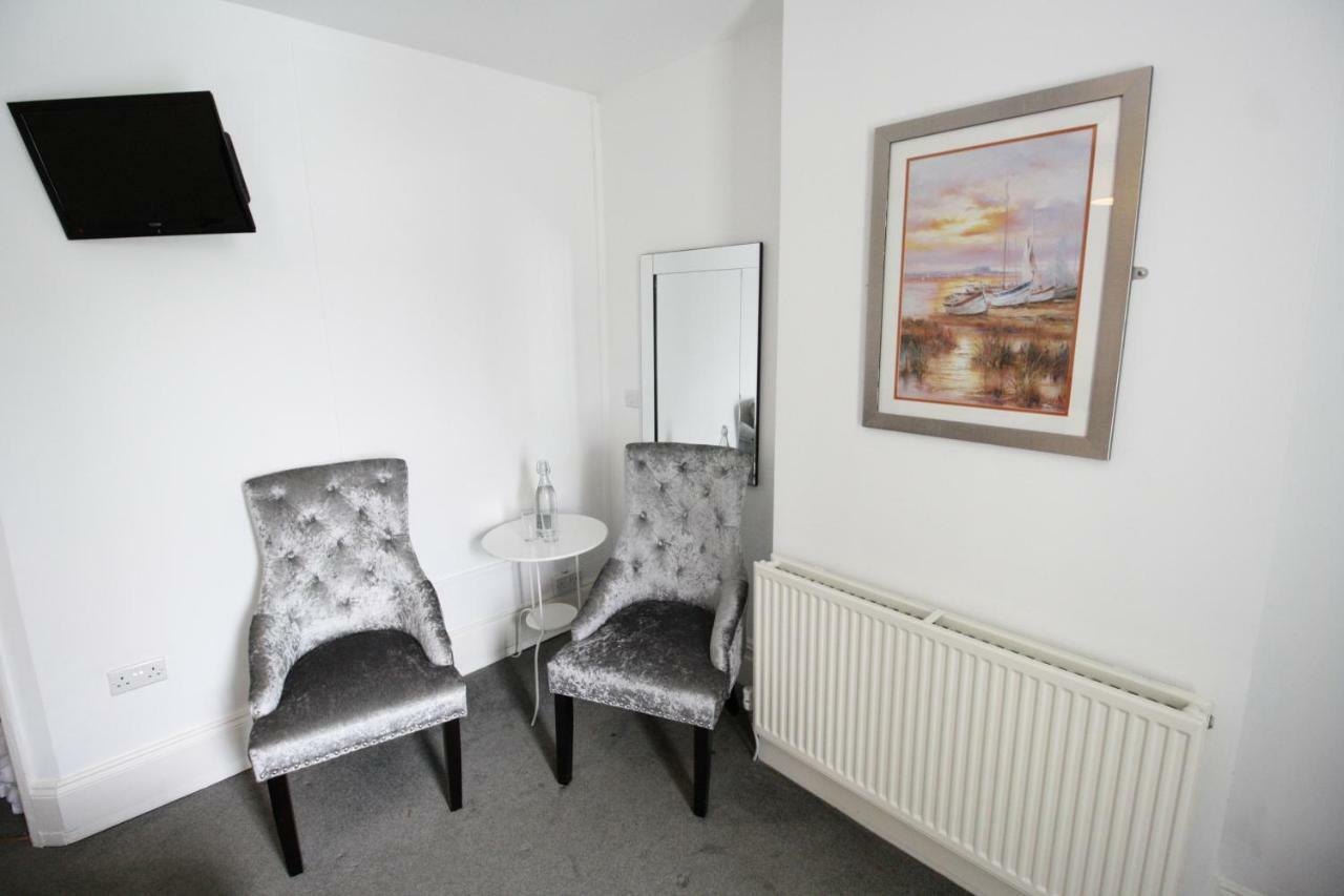 Church Guesthouse Cardiff Luaran gambar