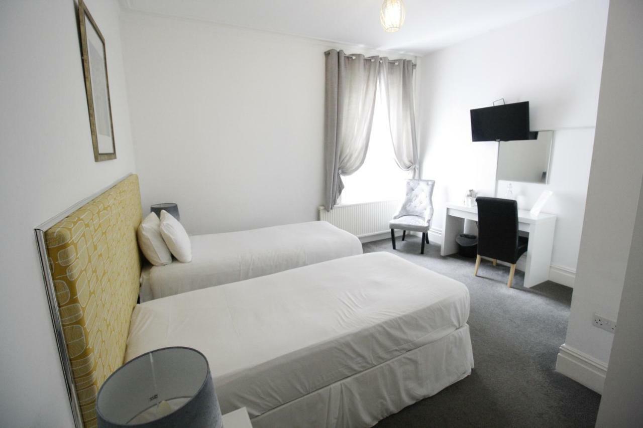 Church Guesthouse Cardiff Luaran gambar