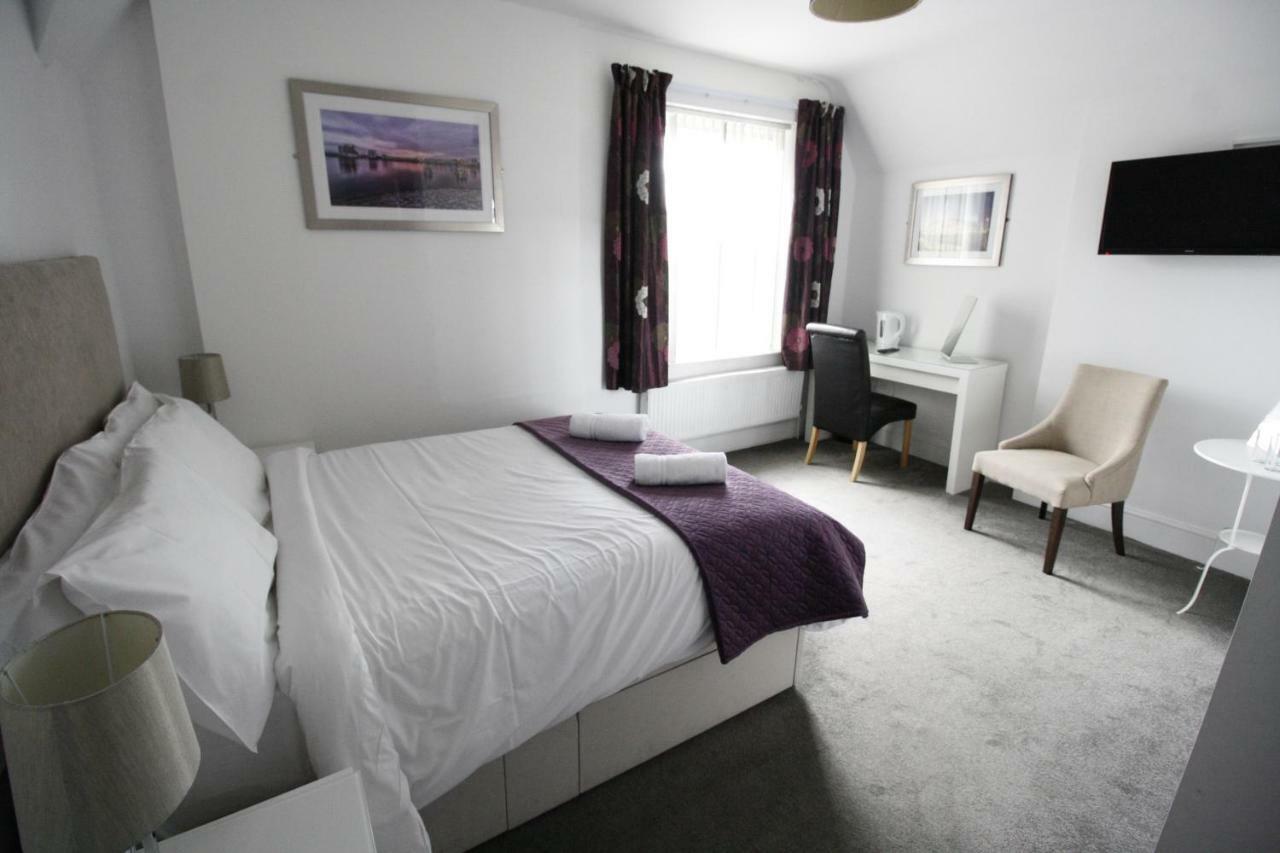 Church Guesthouse Cardiff Luaran gambar