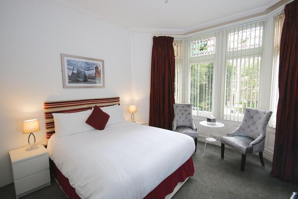 Church Guesthouse Cardiff Luaran gambar